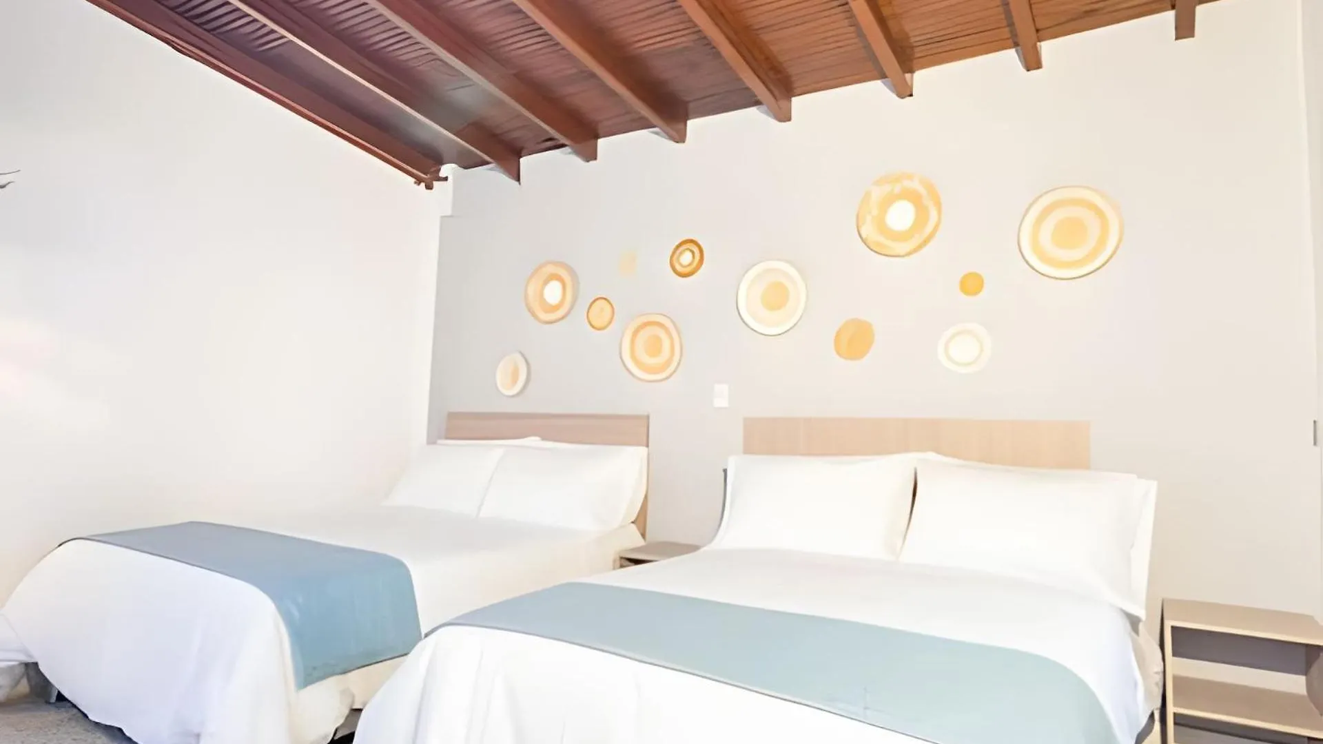 Chill-Out | Jacuzzi Todo El Ano | Unicentro 5 Minu Medellin